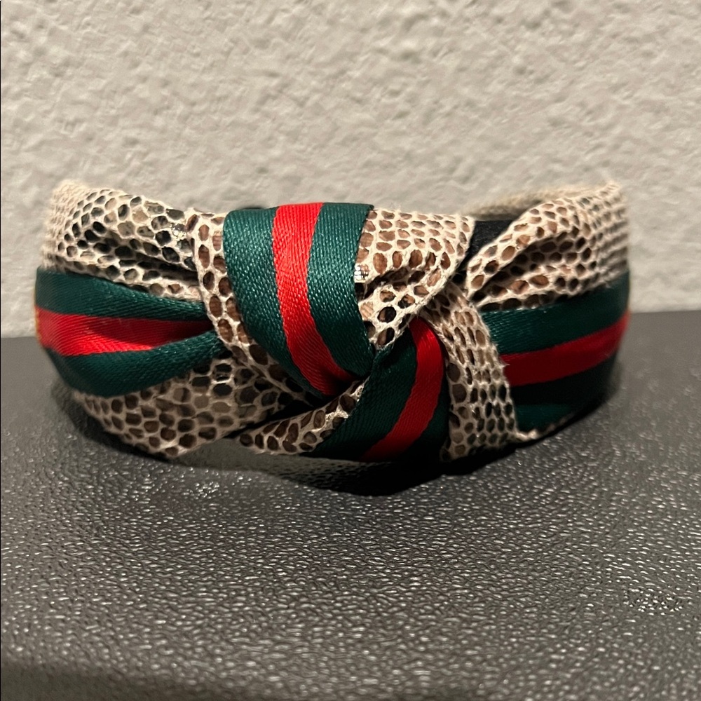 Elegant Green and Red Women's Headband